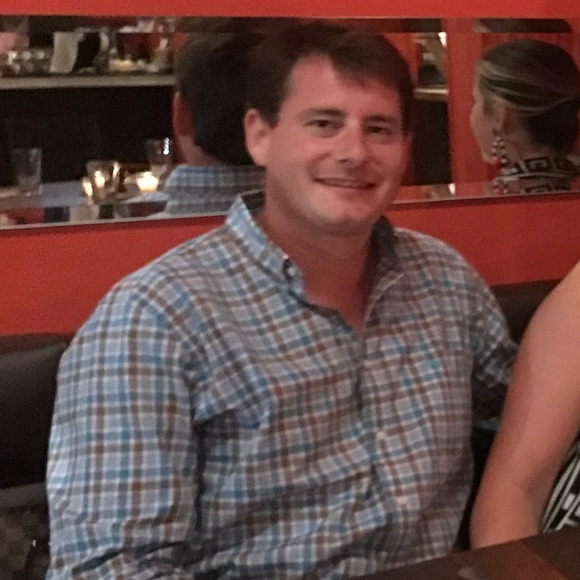 Meet your Posher, Taylor - Picture 3 of 3